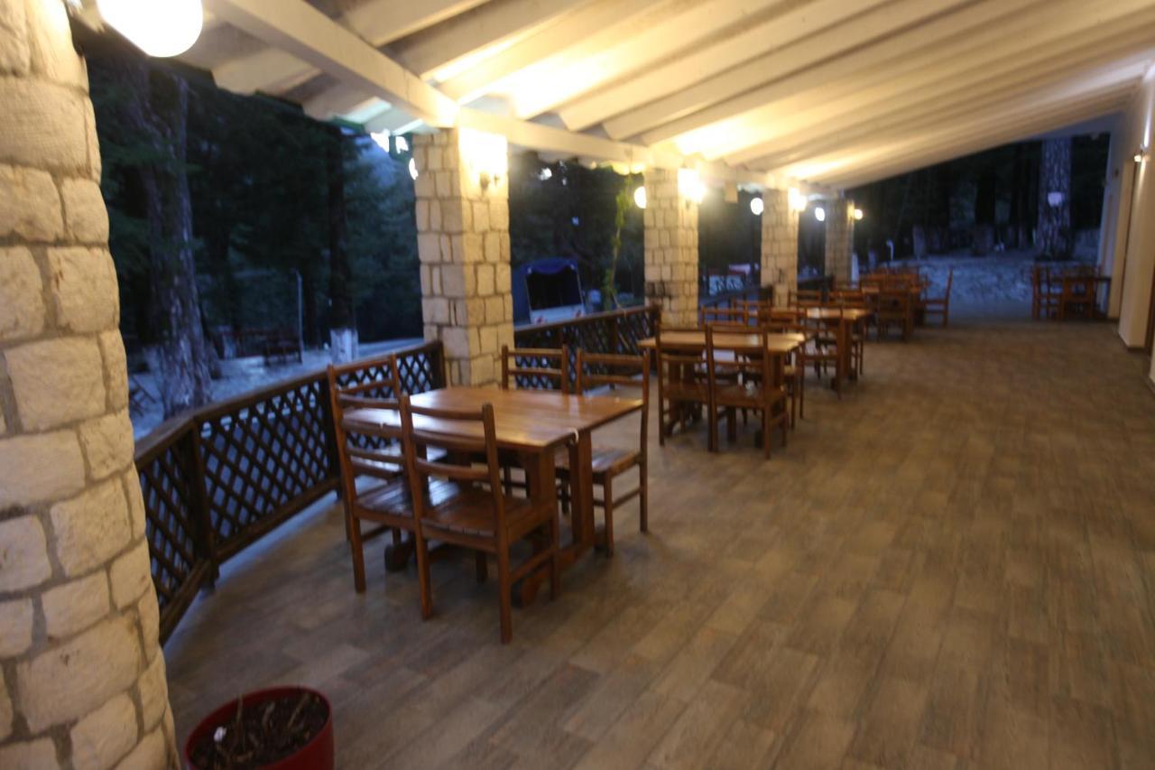 Bujtina Uji I Panjes, Log Cabins Dukat Εξωτερικό φωτογραφία