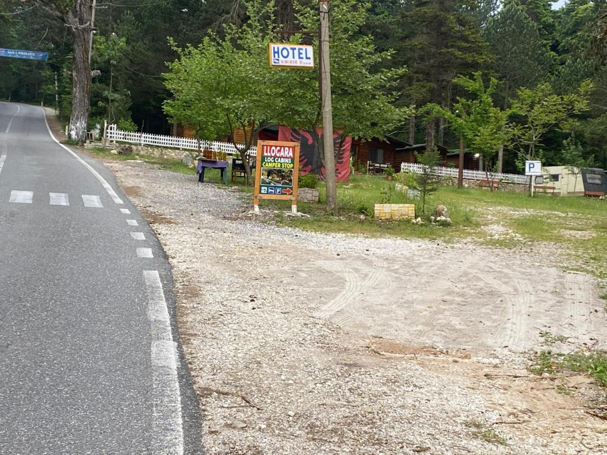 Bujtina Uji I Panjes, Log Cabins Dukat Εξωτερικό φωτογραφία